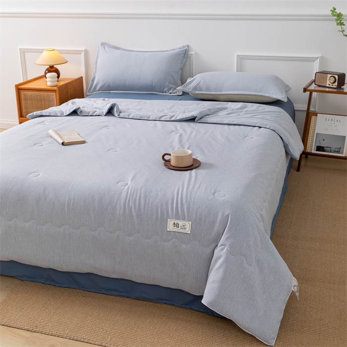 91家纺网 家纺一手货源 找家纺 梵克保罗 2025新款时尚简约条纹款夏被 条纹-海兰