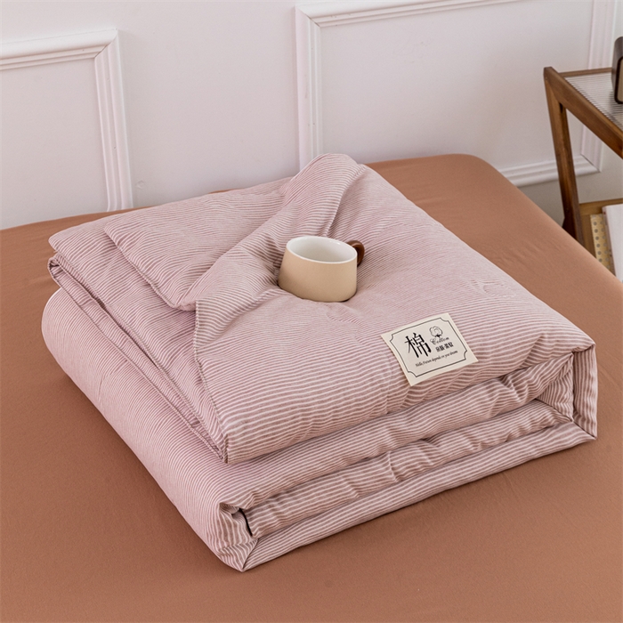 91家纺网 家纺一手货源 找家纺 （总）梵克保罗 2025新款时尚简约条纹款夏被