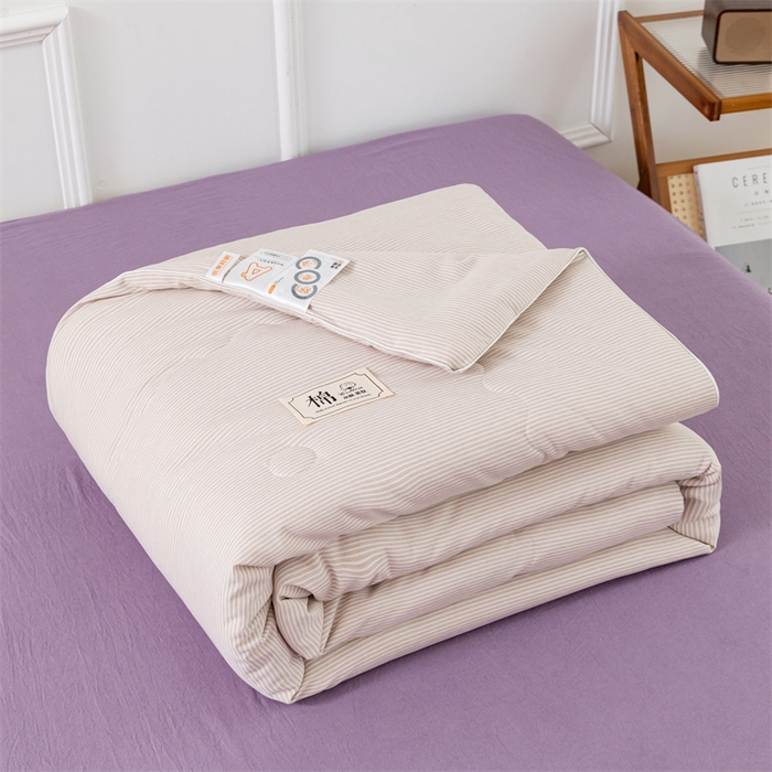 91家纺网 家纺一手货源 找家纺 梵克保罗 2025新款时尚简约条纹款夏被 条纹-卡其