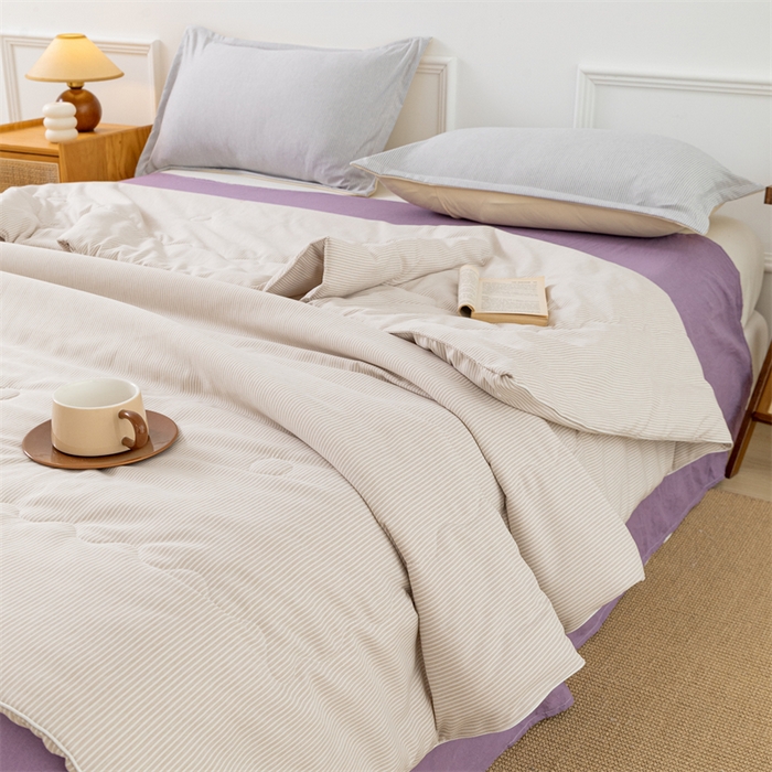 91家纺网 家纺一手货源 找家纺 梵克保罗 2025新款时尚简约条纹款夏被 条纹-卡其