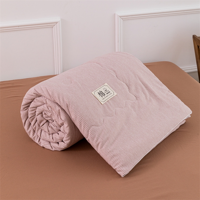 91家纺网 家纺一手货源 找家纺 （总）梵克保罗 2025新款时尚简约条纹款夏被