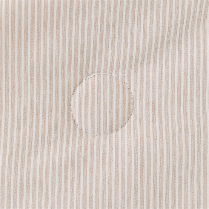 91家纺网 家纺一手货源 找家纺 梵克保罗 2025新款时尚简约条纹款夏被 条纹-卡其