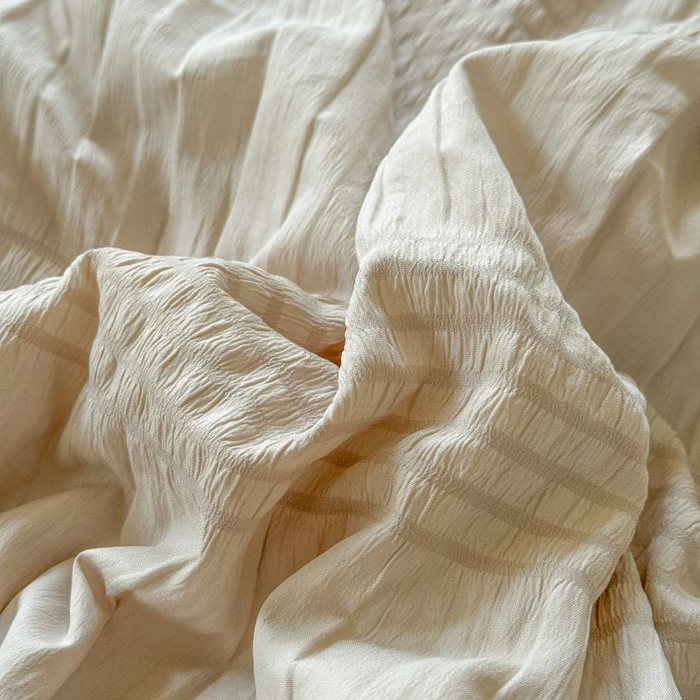 91家纺网 家纺一手货源 找家纺 梵克保罗 2025新款雪纺床盖夏被四件套 奶茶色