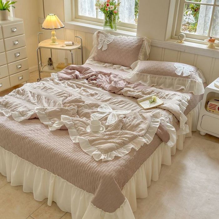 91家纺网 家纺一手货源 找家纺 梵克保罗 2025新款雪纺床盖夏被四件套 奶茶色