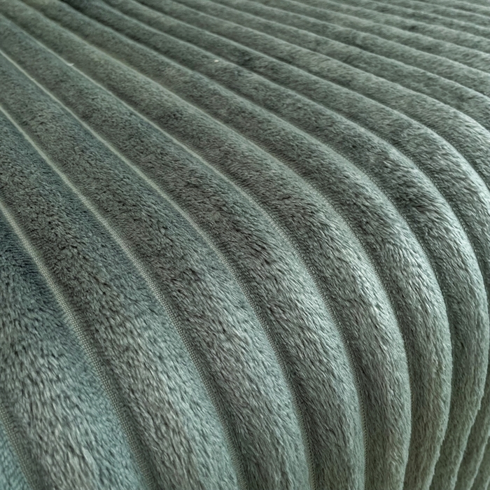 91家纺网 家纺一手货源 找家纺 （总）安琪家纺 2025新款280克直播爆品兔毛绒高克重多功能抽条毛毯盖毯午睡毯跨境外贸