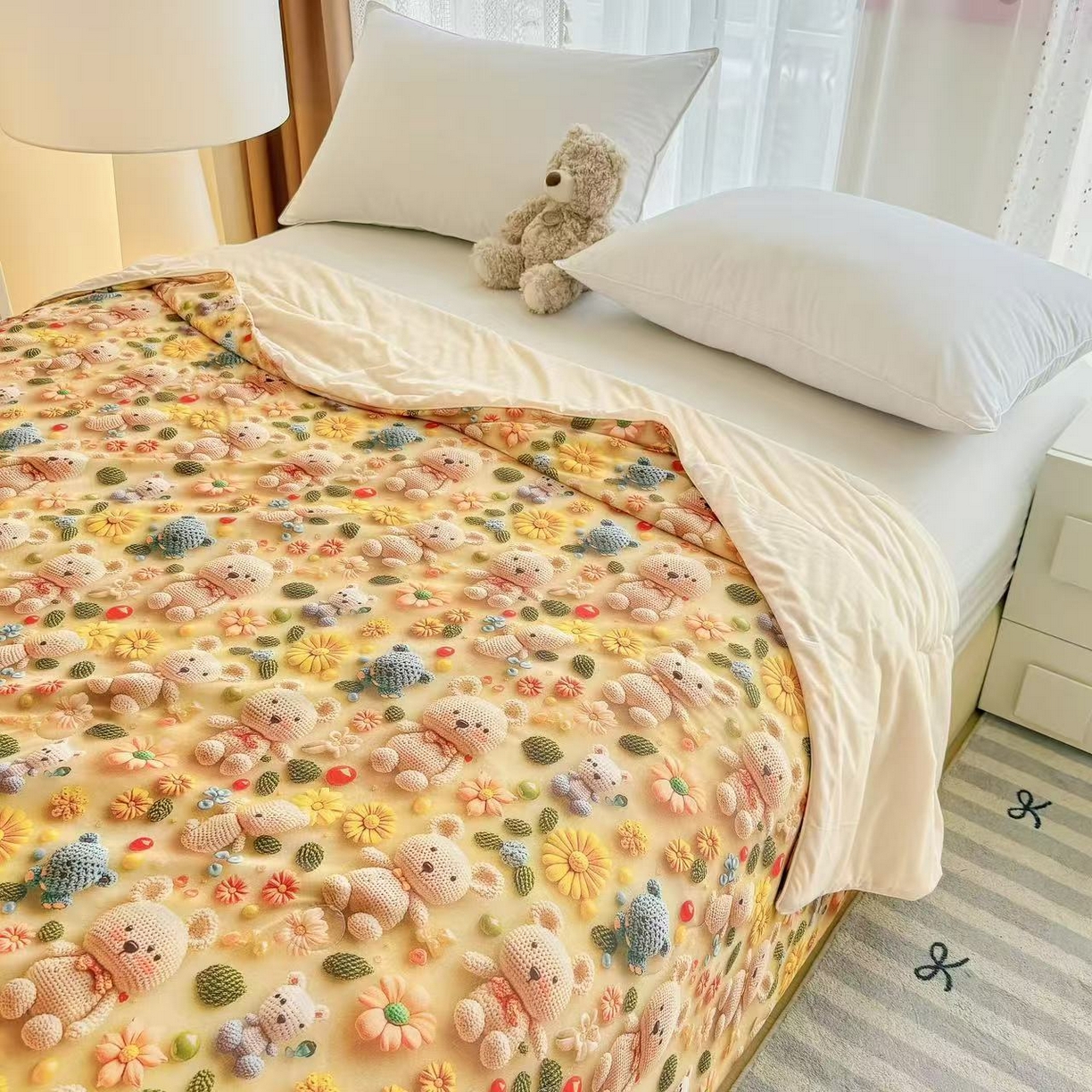 91家纺网 家纺一手货源 找家纺 梵克保罗 2025新款面料仿锦氨凉感5D数码浮雕夏被四件套量大可谈 5D毛线熊