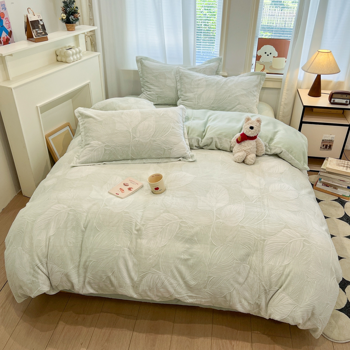 91家纺网 家纺一手货源 找家纺 慕尚家纺 2025新款双色立体雕花牛奶绒四件套 羽翼绿