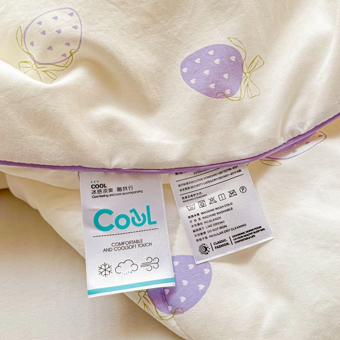 91家纺网 家纺一手货源 找家纺 梵克保罗 2025春夏新款优芙棉单夏被被子被芯 草莓