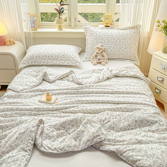 91家纺网 家纺一手货源 找家纺 梵克保罗 2025春夏新款优芙棉单夏被被子被芯 花梦里