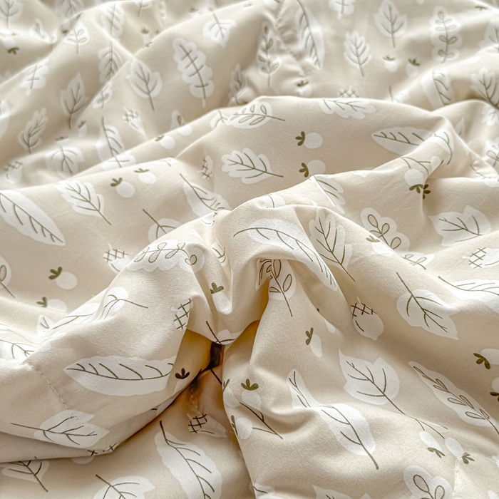 91家纺网 家纺一手货源 找家纺 梵克保罗 2025春夏新款优芙棉单夏被被子被芯 叶语