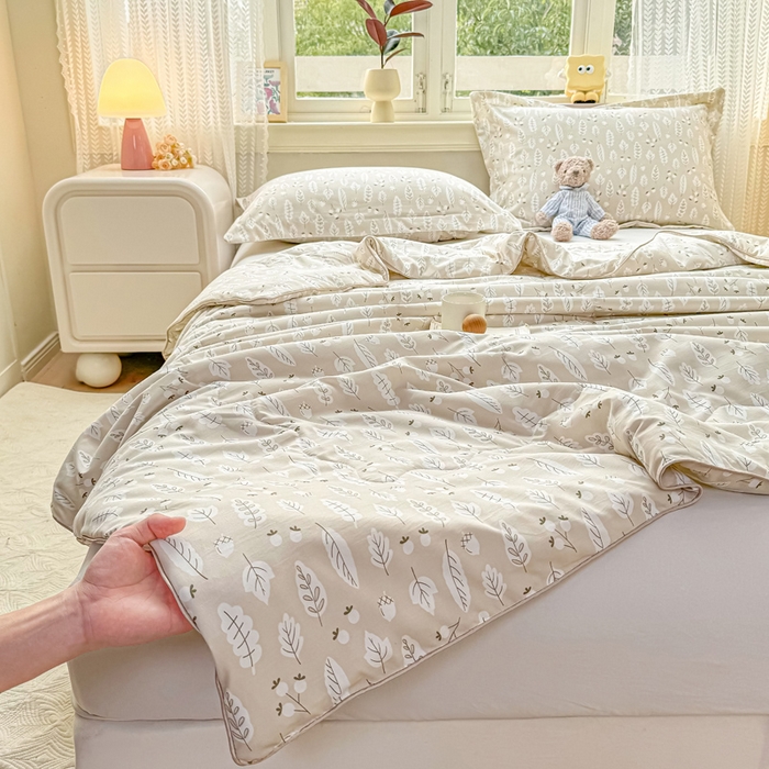 91家纺网 家纺一手货源 找家纺 梵克保罗 2025春夏新款优芙棉单夏被被子被芯 叶语