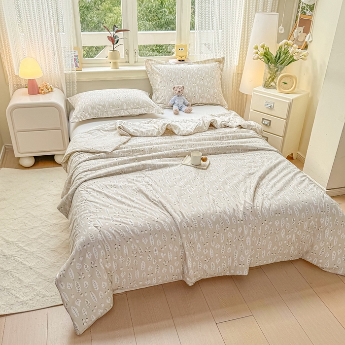 91家纺网 家纺一手货源 找家纺 梵克保罗 2025春夏新款优芙棉单夏被被子被芯 叶语