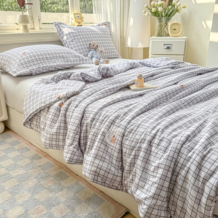 91家纺网 家纺一手货源 找家纺 梵克保罗 2025春夏新款优芙棉单夏被被子被芯 格子熊