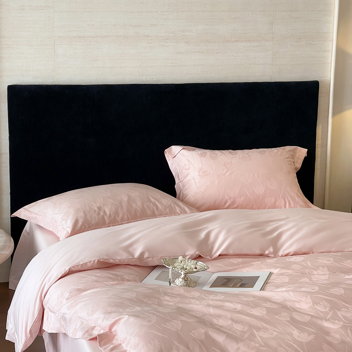 91家纺网 家纺一手货源 找家纺 栩裕纺织 2025新款长绒棉提花最新款单品四件套 郁金香-仙桃粉