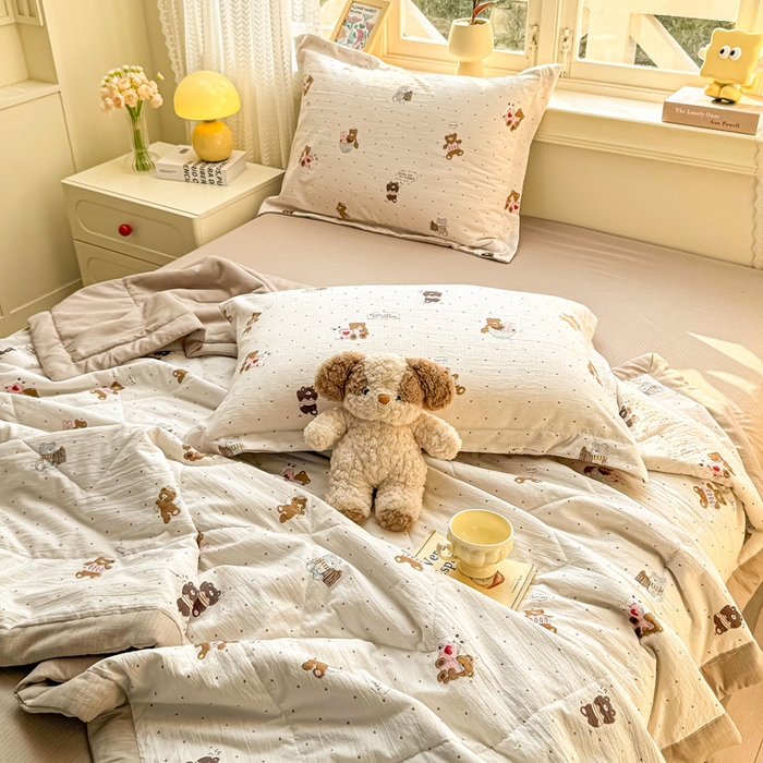 91家纺网 家纺一手货源 找家纺 梵克保罗 2025新款印花单夏被被子被芯夏被四件套 软萌熊熊