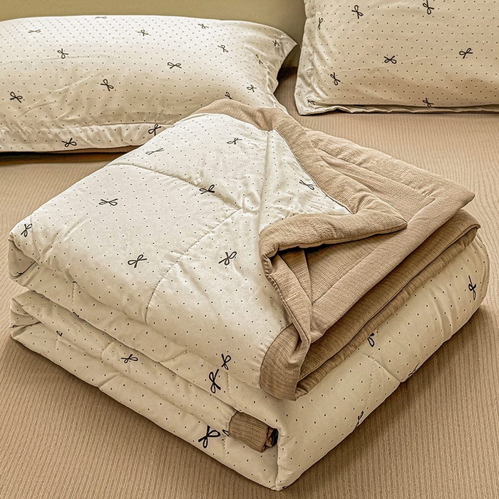 91家纺网 家纺一手货源 找家纺 梵克保罗 2025新款印花单夏被被子被芯夏被四件套 幸运蝴蝶结