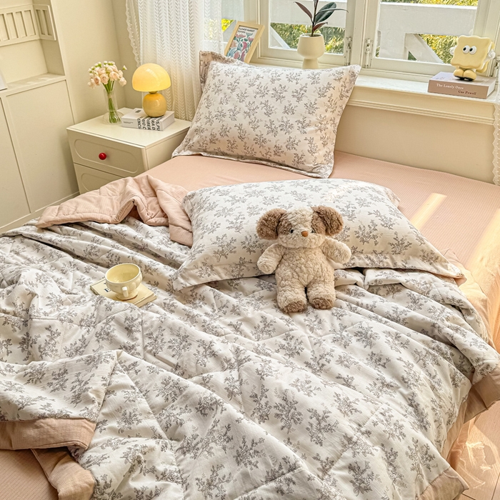 91家纺网 家纺一手货源 找家纺 梵克保罗 2025新款印花单夏被被子被芯夏被四件套 花满天