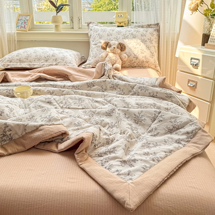 91家纺网 家纺一手货源 找家纺 梵克保罗 2025新款印花单夏被被子被芯夏被四件套 花满天