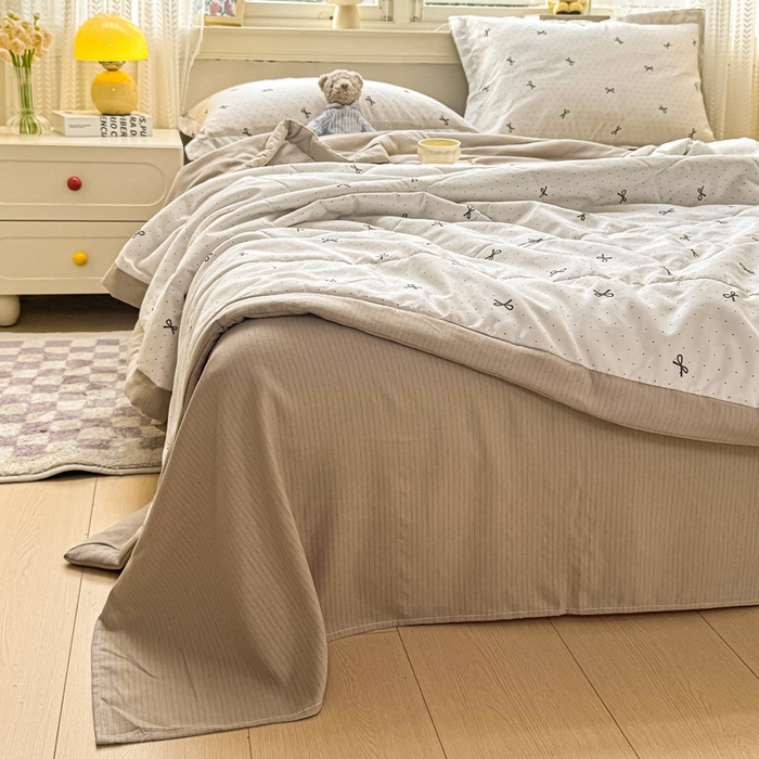 91家纺网 家纺一手货源 找家纺 梵克保罗 2025新款印花单夏被被子被芯夏被四件套 幸运蝴蝶结