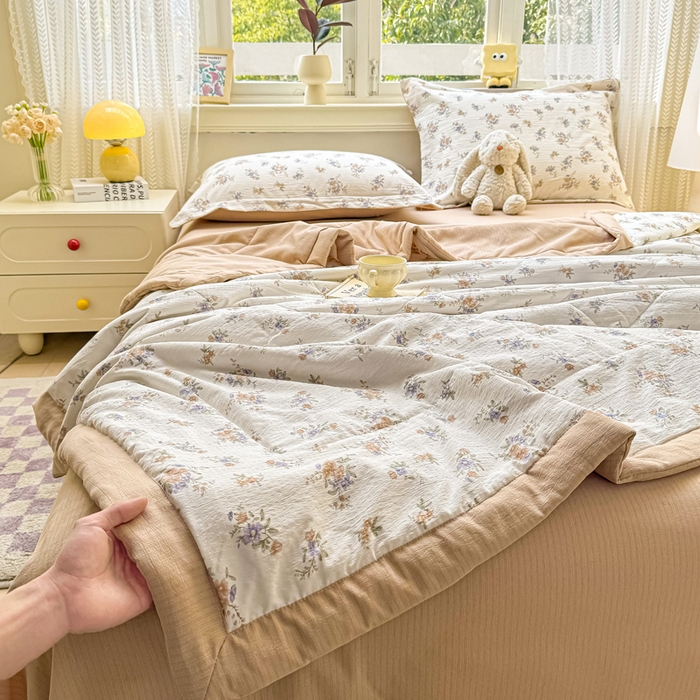 91家纺网 家纺一手货源 找家纺 梵克保罗 2025新款印花单夏被被子被芯夏被四件套 初恋满满