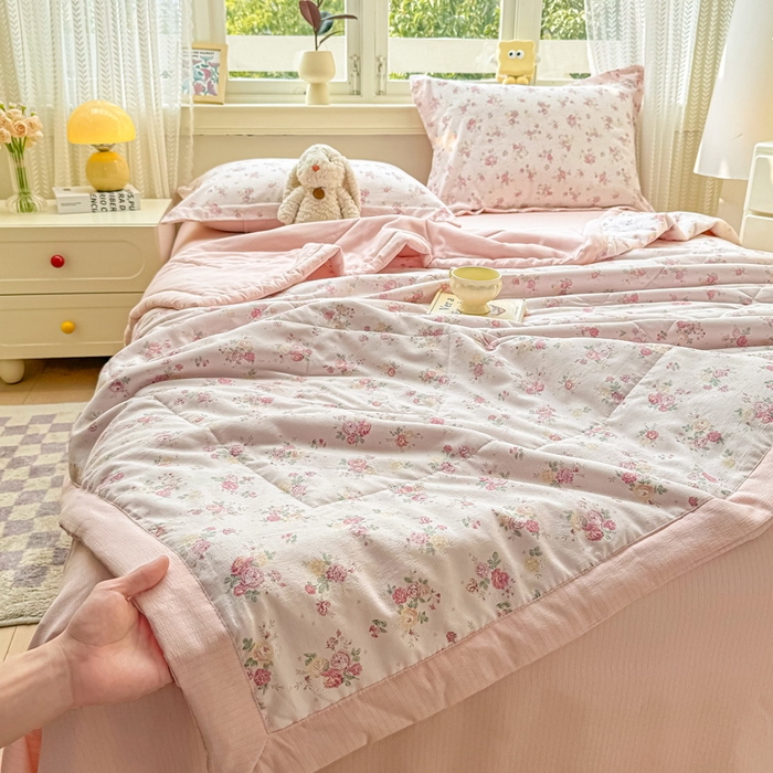 91家纺网 家纺一手货源 找家纺 梵克保罗 2025新款印花单夏被被子被芯夏被四件套 晚风