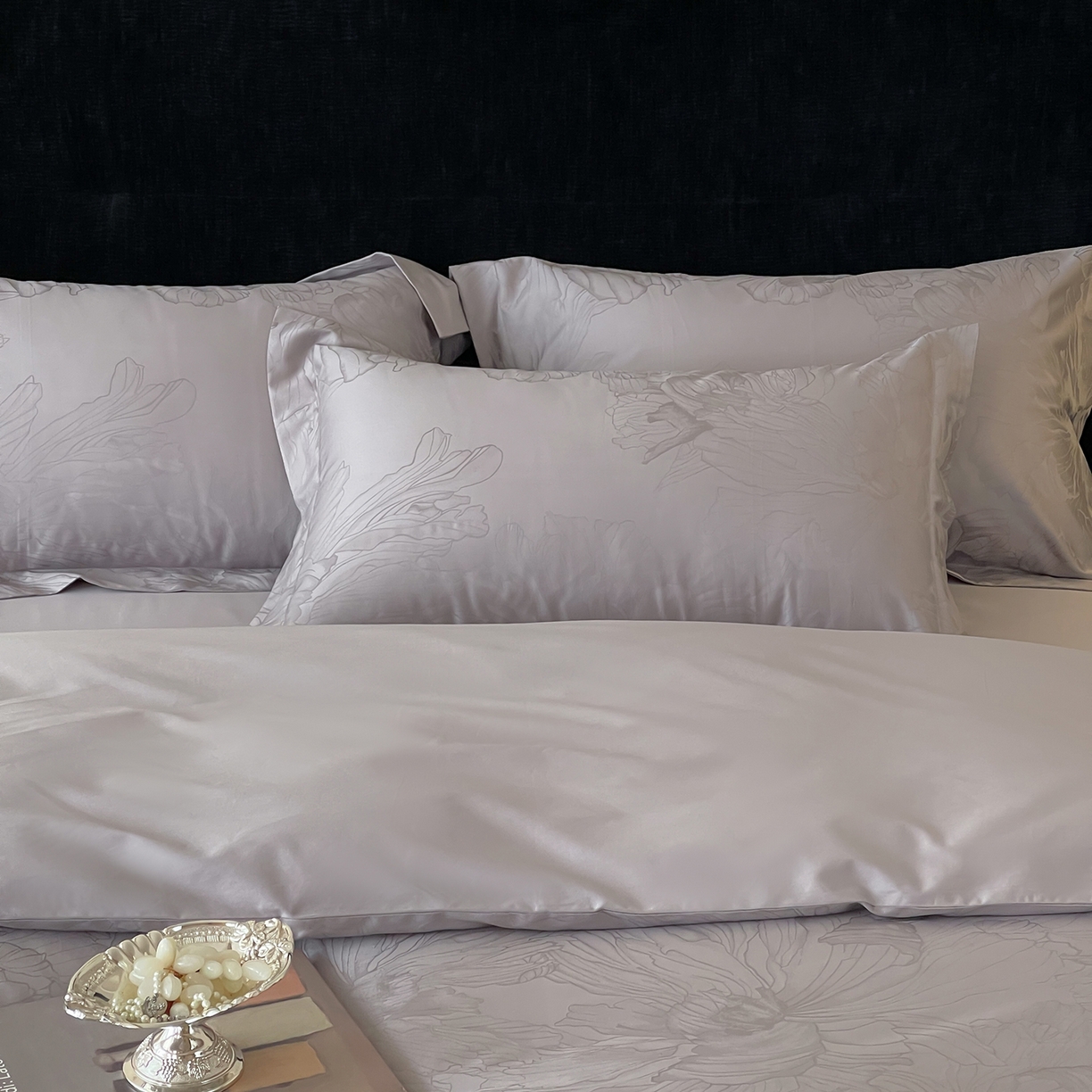 91家纺网 家纺一手货源 找家纺 栩裕纺织 2025新款长绒棉提花最新款单品 奥罗拉-高级灰