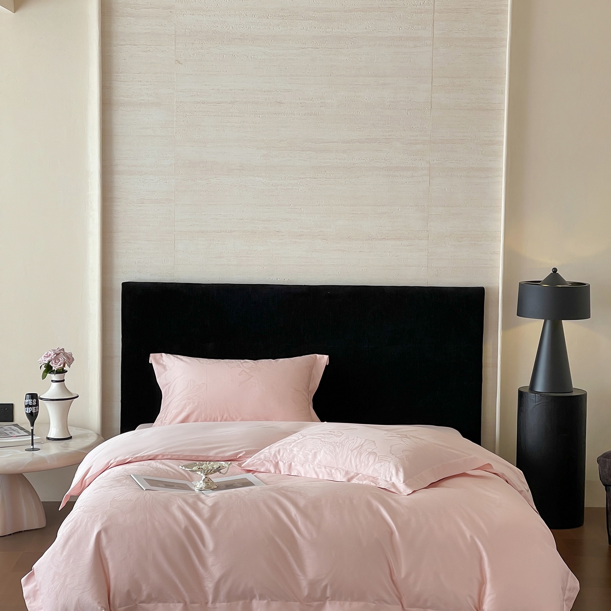 91家纺网 家纺一手货源 找家纺 栩裕纺织 2025新款长绒棉提花最新款单品 奥罗拉-仙桃粉