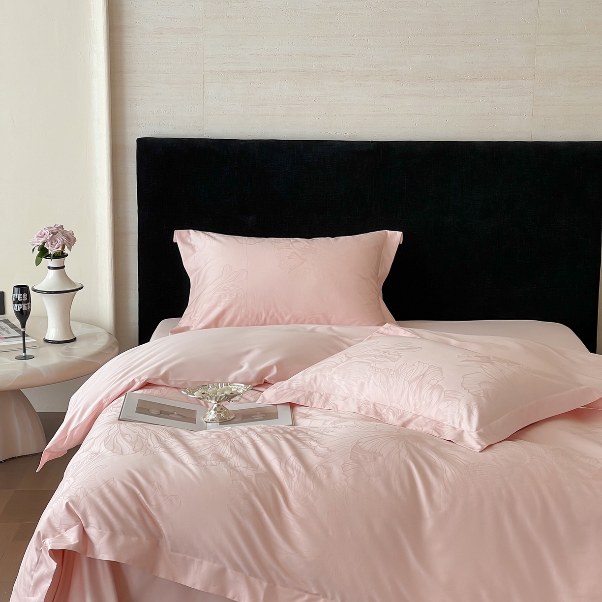 91家纺网 家纺一手货源 找家纺 栩裕纺织 2025新款长绒棉提花最新款单品 奥罗拉-仙桃粉