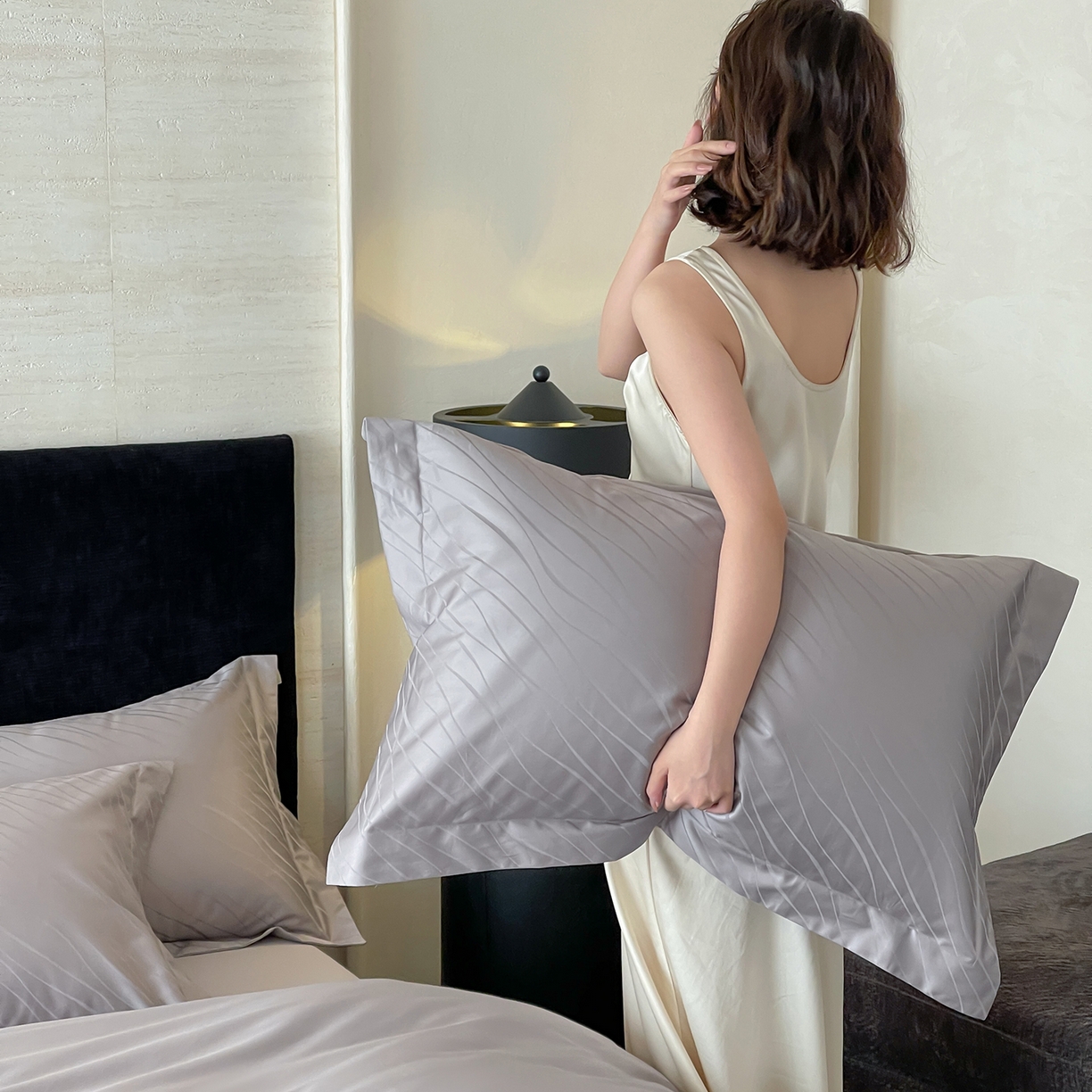 91家纺网 家纺一手货源 找家纺 栩裕纺织 2025新款长绒棉提花最新款单品 布兰卡-高级灰