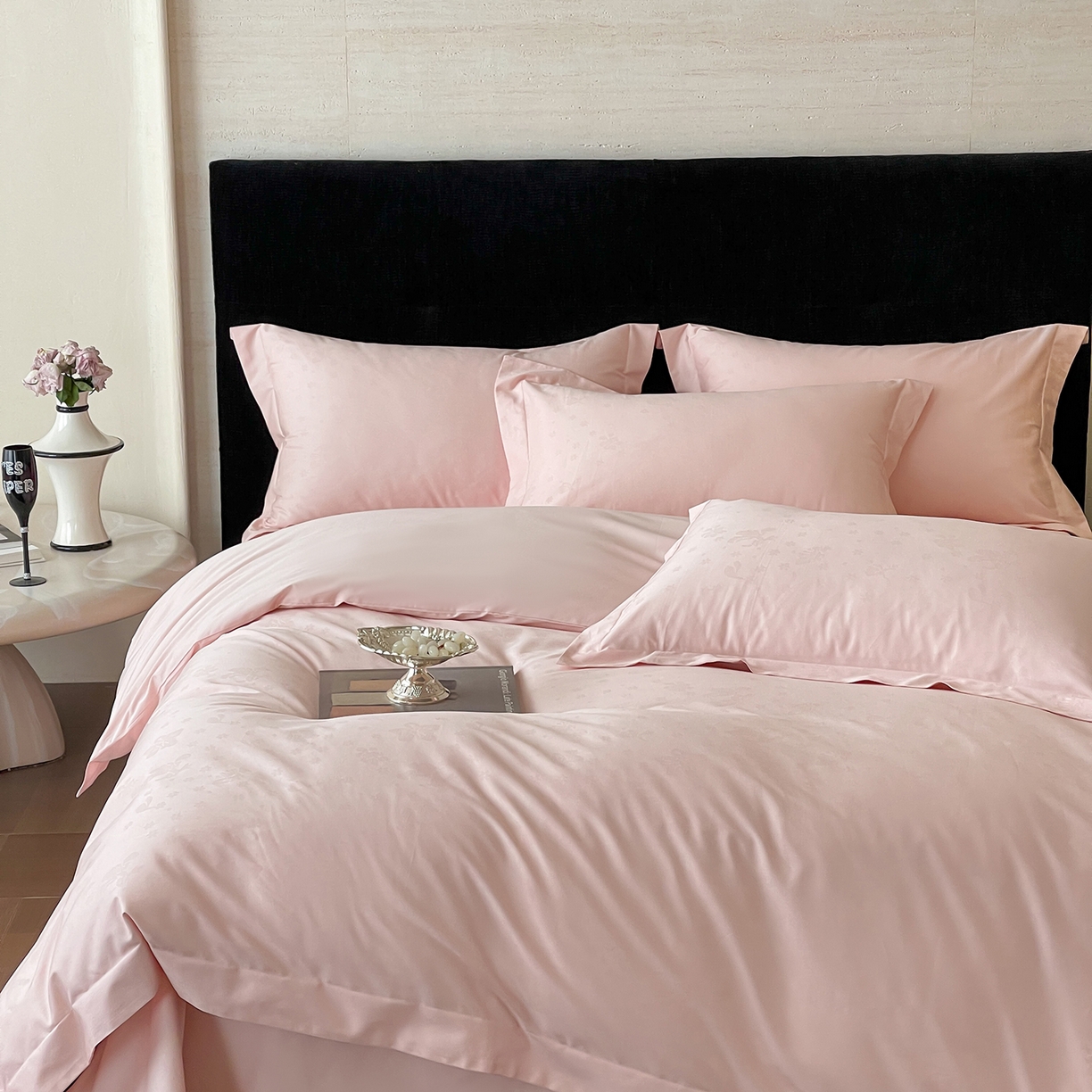 91家纺网 家纺一手货源 找家纺 栩裕纺织 2025新款长绒棉提花最新款单品四件套 朵芙-仙桃粉