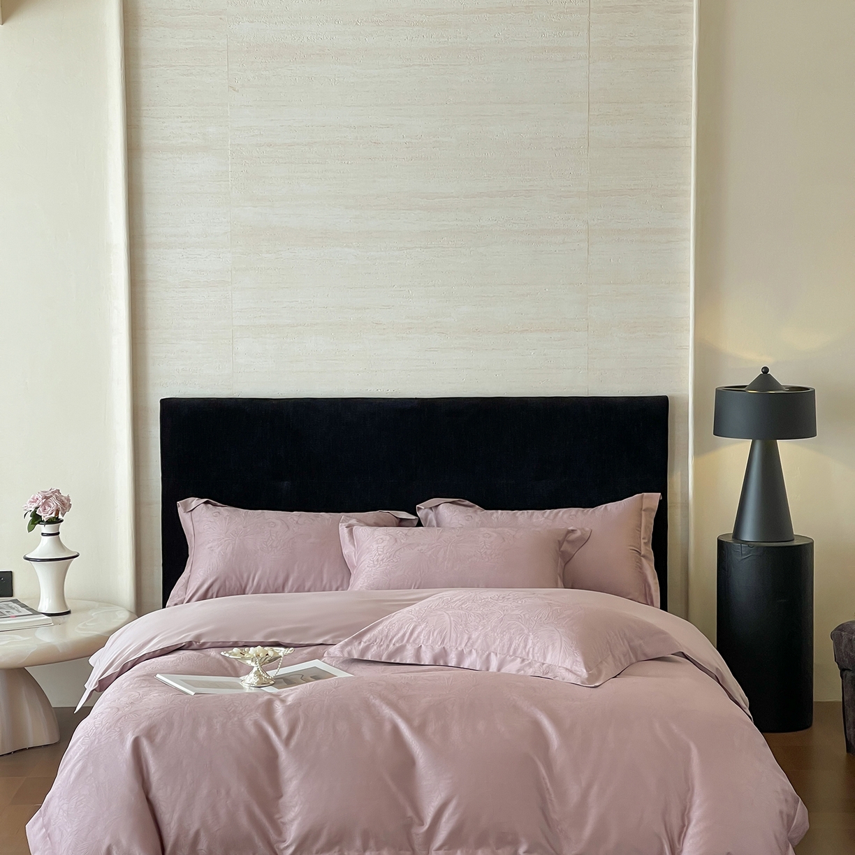 91家纺网 家纺一手货源 找家纺 栩裕纺织 2025新款长绒棉提花最新款单品 洛园-莫奈紫