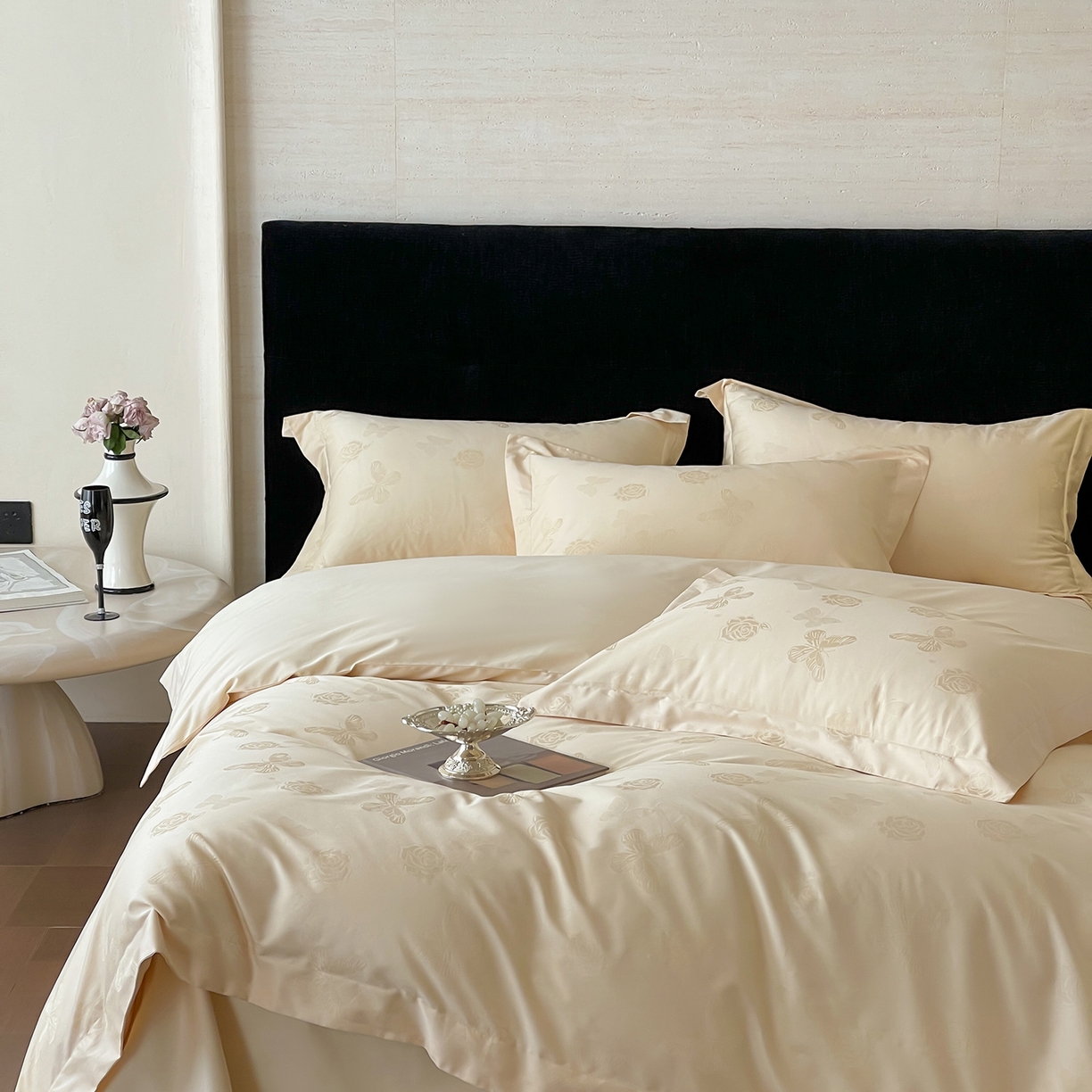 91家纺网 家纺一手货源 找家纺 栩裕纺织 2025新款长绒棉提花最新款单品四件套 花间集-浅香槟