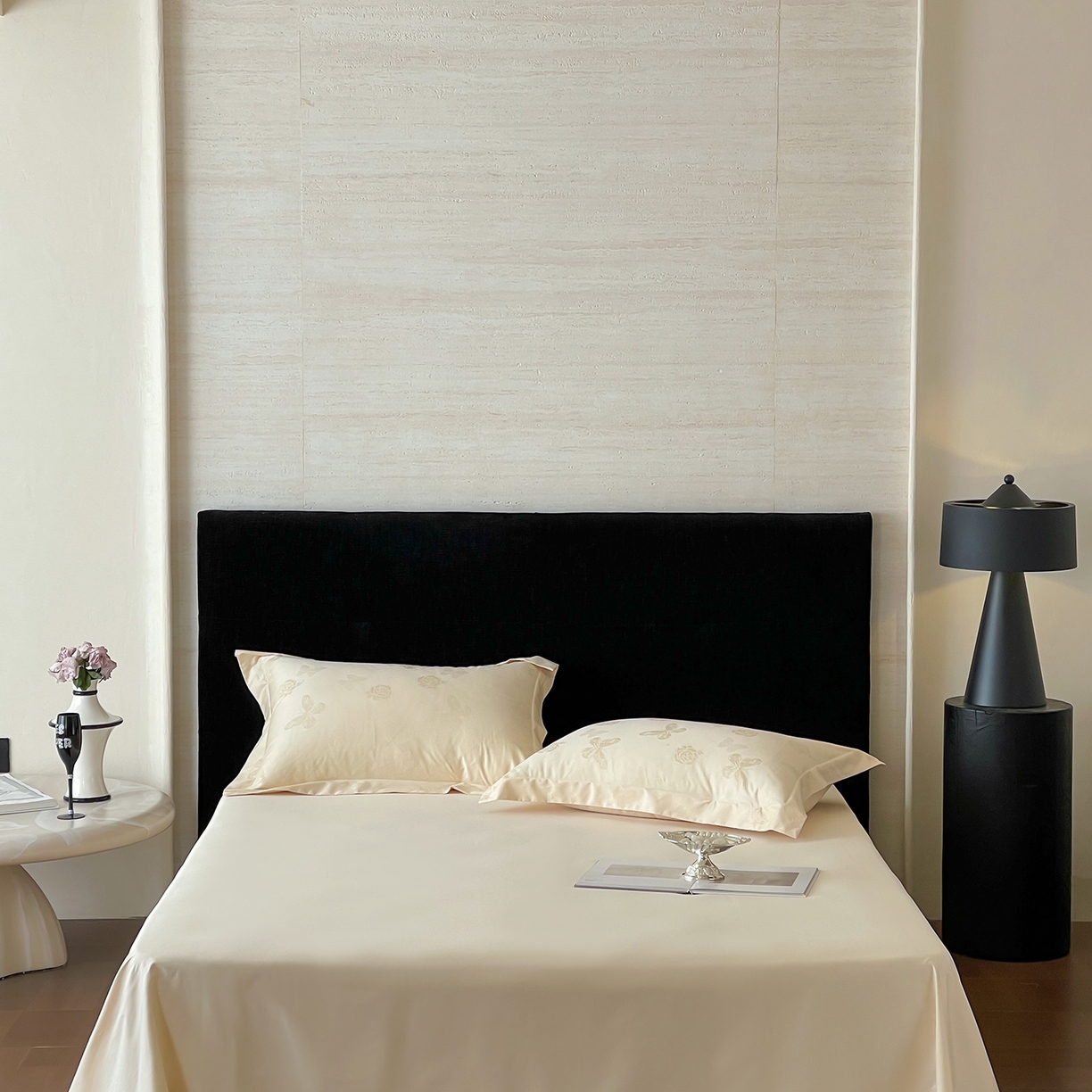 91家纺网 家纺一手货源 找家纺 栩裕纺织 2025新款长绒棉提花最新款单品四件套 花间集-浅香槟