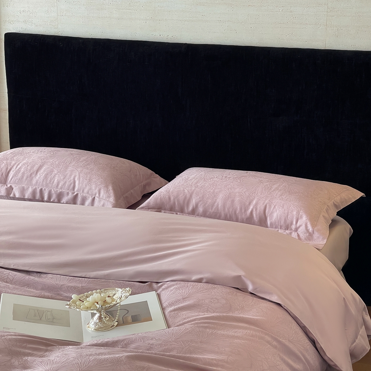 91家纺网 家纺一手货源 找家纺 栩裕纺织 2025新款长绒棉提花最新款单品 洛园-莫奈紫