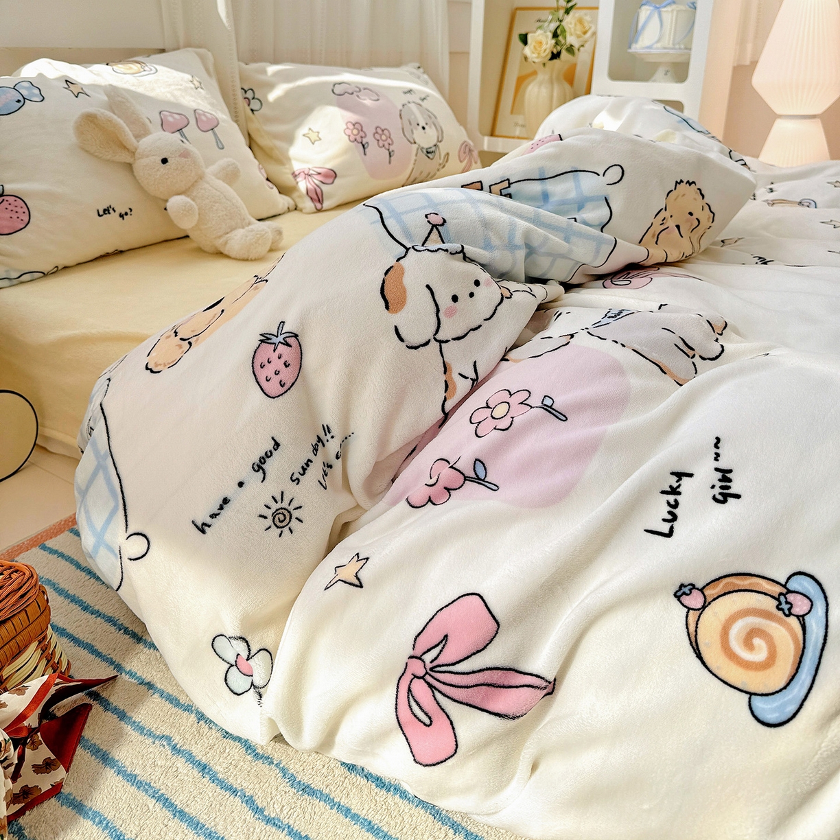 91家纺网 家纺一手货源 找家纺 耀悦家纺 2025新款牛奶绒小清新高克重ins风卡通四件套 春日计划