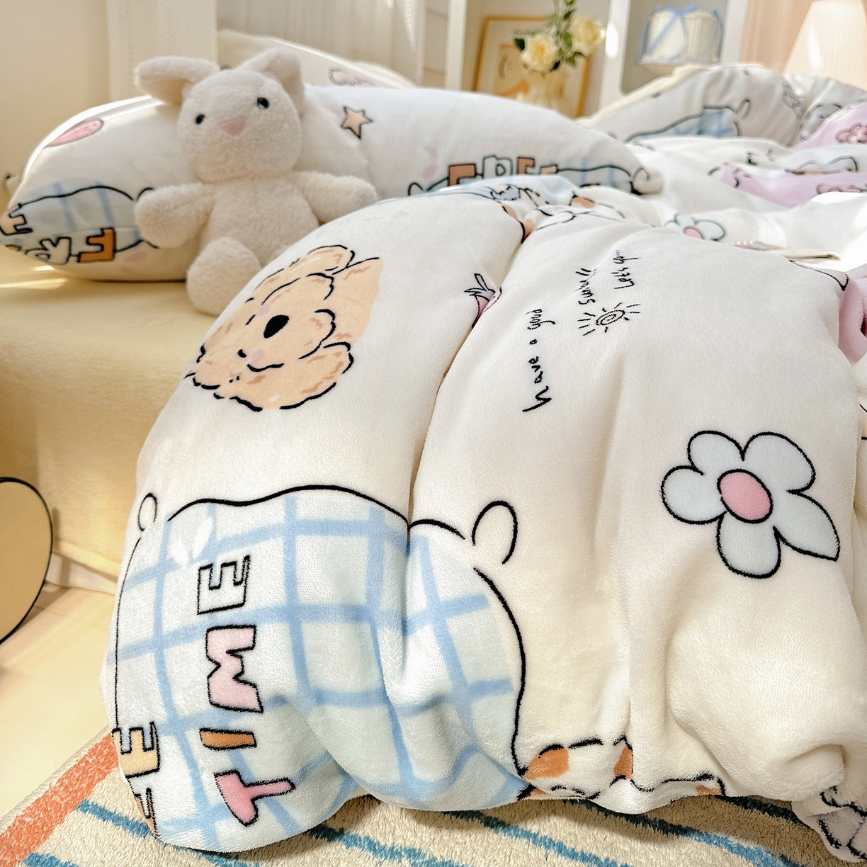 91家纺网 家纺一手货源 找家纺 耀悦家纺 2025新款牛奶绒小清新高克重ins风卡通四件套 春日计划