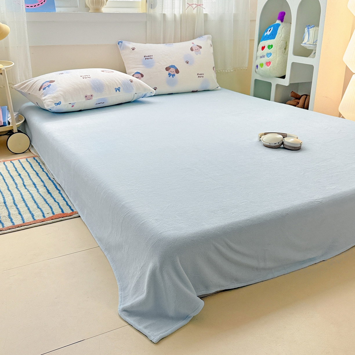 91家纺网 家纺一手货源 找家纺 耀悦家纺 2025新款牛奶绒小清新高克重ins风卡通四件套 小奶狗派对