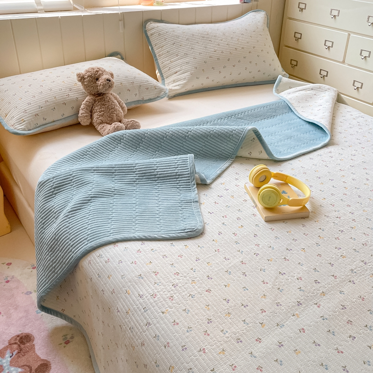 91家纺网 家纺一手货源 找家纺 老帅的工厂店 2025新款A类云感懒人冬季一体被被子被芯床盖四件套 樱桃味