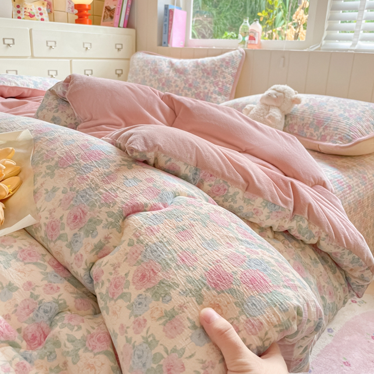 91家纺网 家纺一手货源 找家纺 老帅的工厂店 2025新款A类云感懒人冬季一体被被子被芯床盖四件套 花蔓
