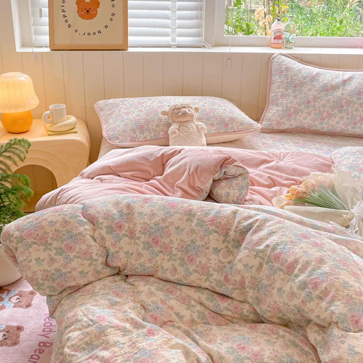 91家纺网 家纺一手货源 找家纺 老帅的工厂店 2025新款A类云感懒人冬季一体被被子被芯床盖四件套 花蔓