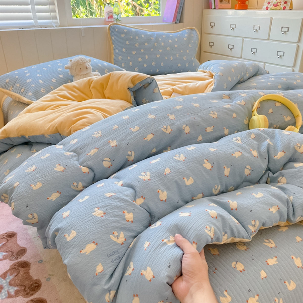 91家纺网 家纺一手货源 找家纺 老帅的工厂店 2025新款A类云感懒人冬季一体被被子被芯床盖四件套 加油丫