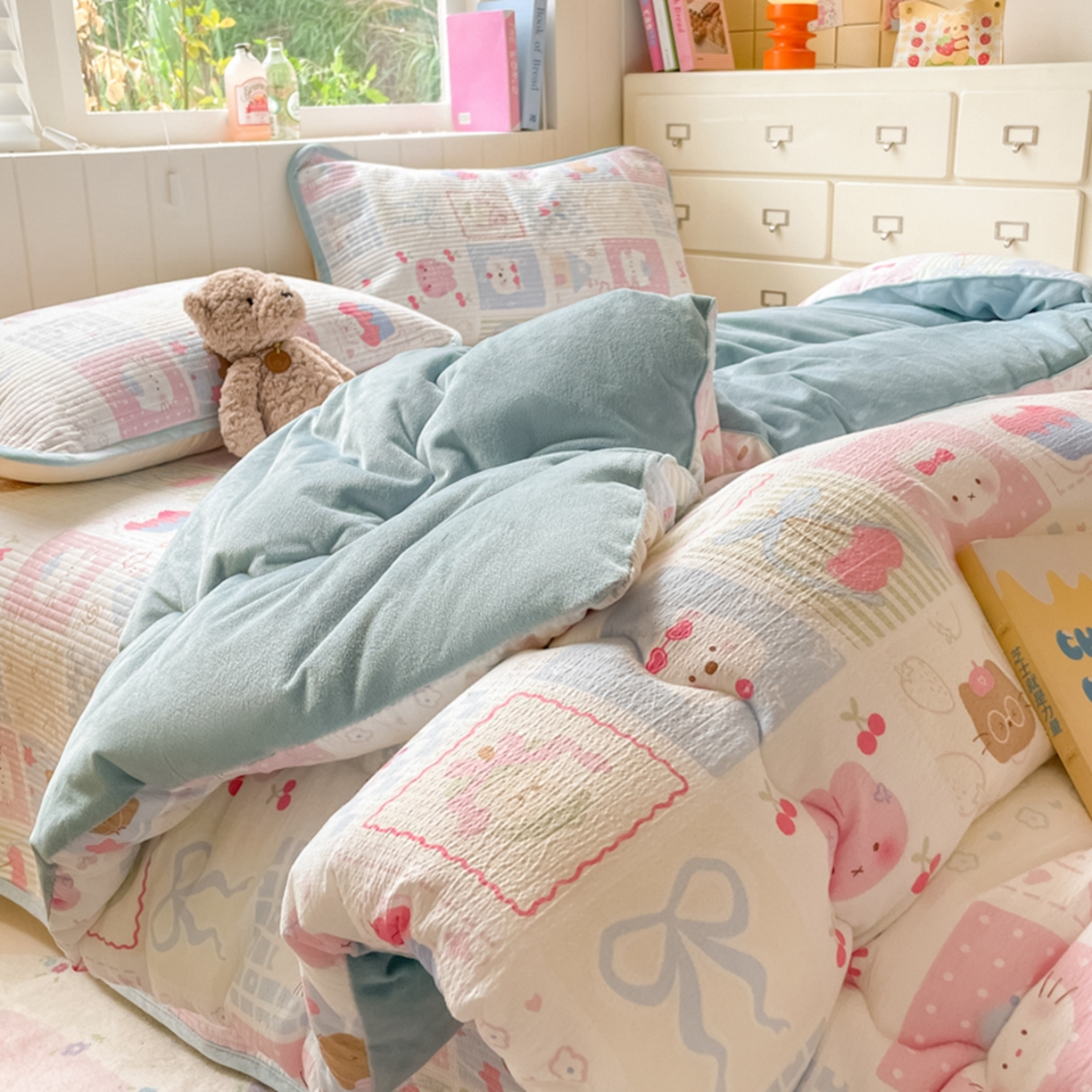 91家纺网 家纺一手货源 找家纺 老帅的工厂店 2025新款A类云感懒人冬季一体被被子被芯床盖四件套 秘境花园