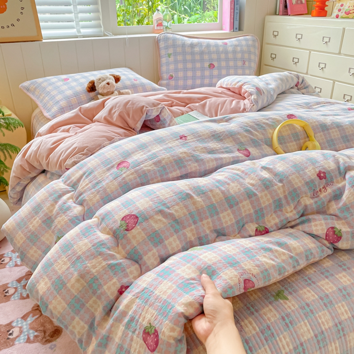 91家纺网 家纺一手货源 找家纺 老帅的工厂店 2025新款A类云感懒人冬季一体被被子被芯床盖四件套 莓有烦恼