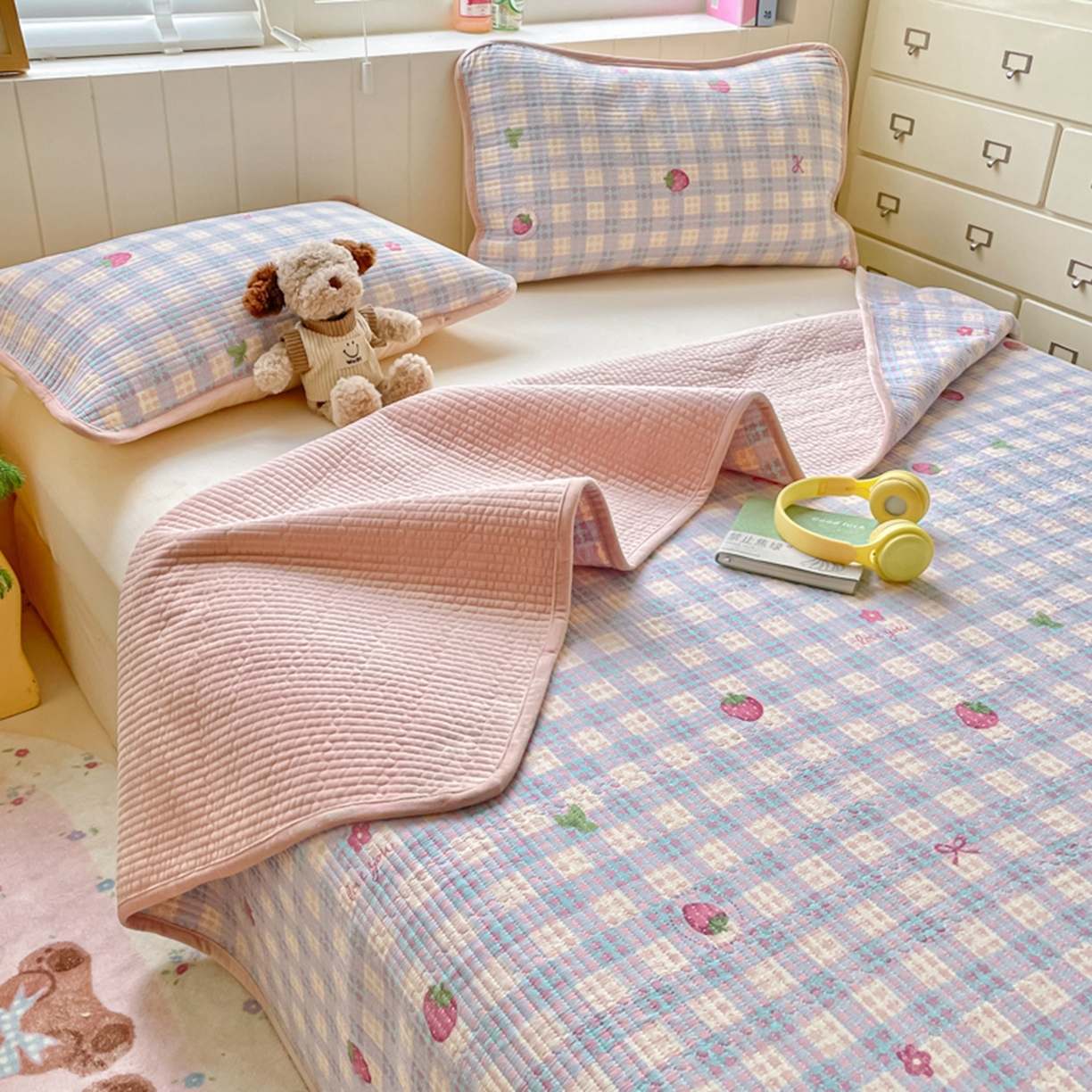 91家纺网 家纺一手货源 找家纺 老帅的工厂店 2025新款A类云感懒人冬季一体被被子被芯床盖四件套 莓有烦恼