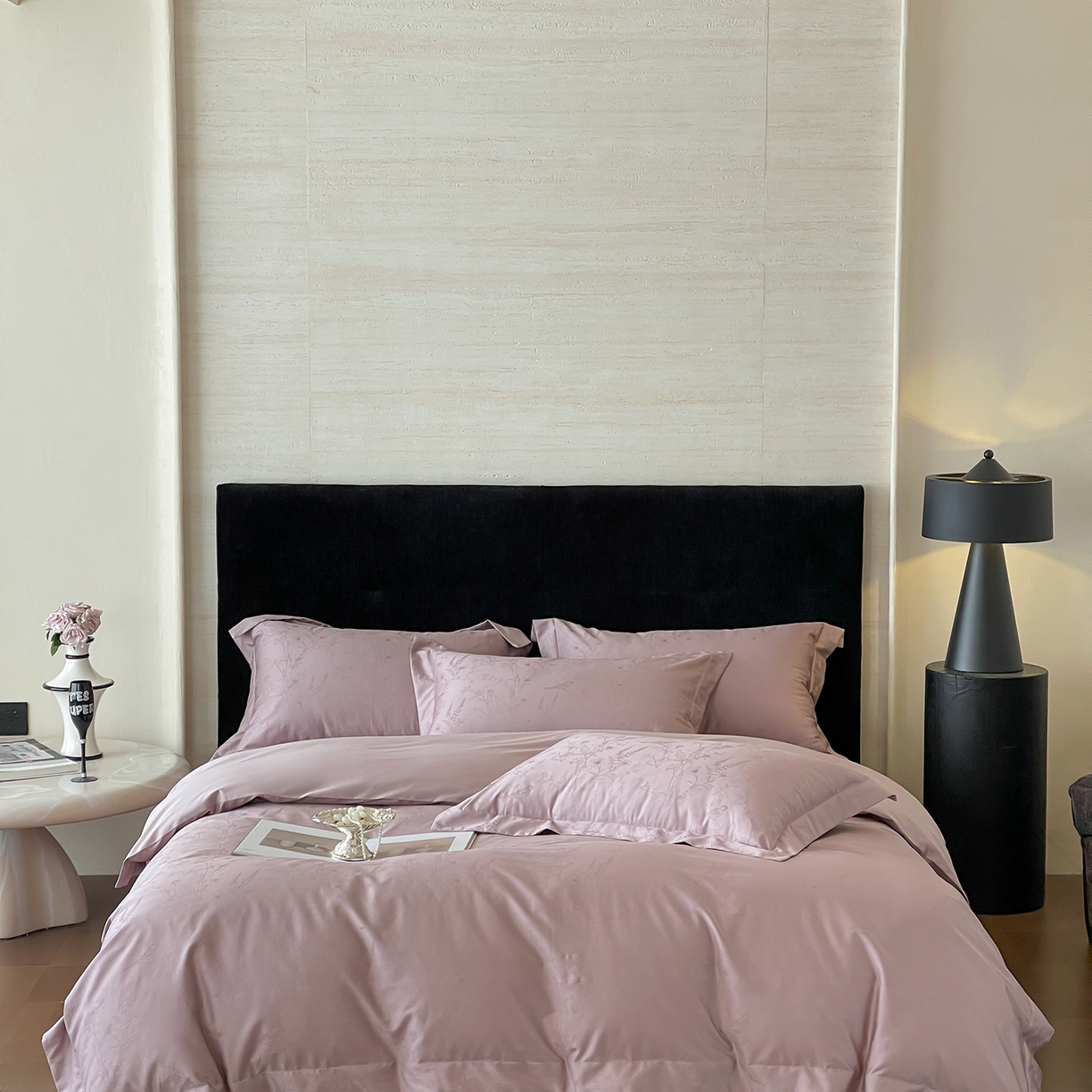 91家纺网 家纺一手货源 找家纺 栩裕纺织 2025新款长绒棉提花最新款单品 陌上枝头-莫奈紫