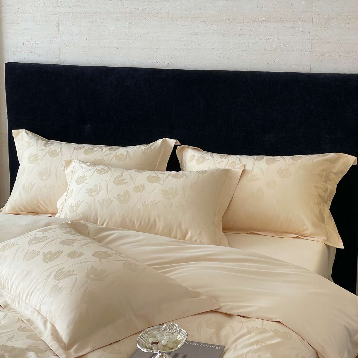 91家纺网 家纺一手货源 找家纺 栩裕纺织 2025新款长绒棉提花最新款单品 郁金香-浅香槟