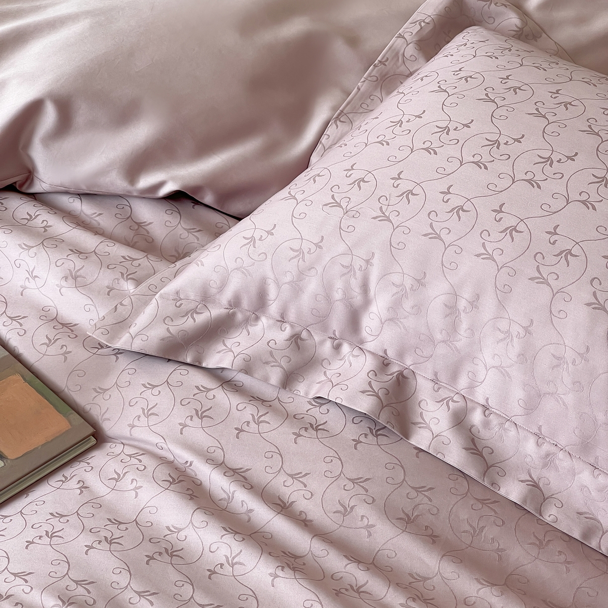 91家纺网 家纺一手货源 找家纺 栩裕纺织 2025新款长绒棉提花最新款单品四件套 克洛伊-莫奈紫