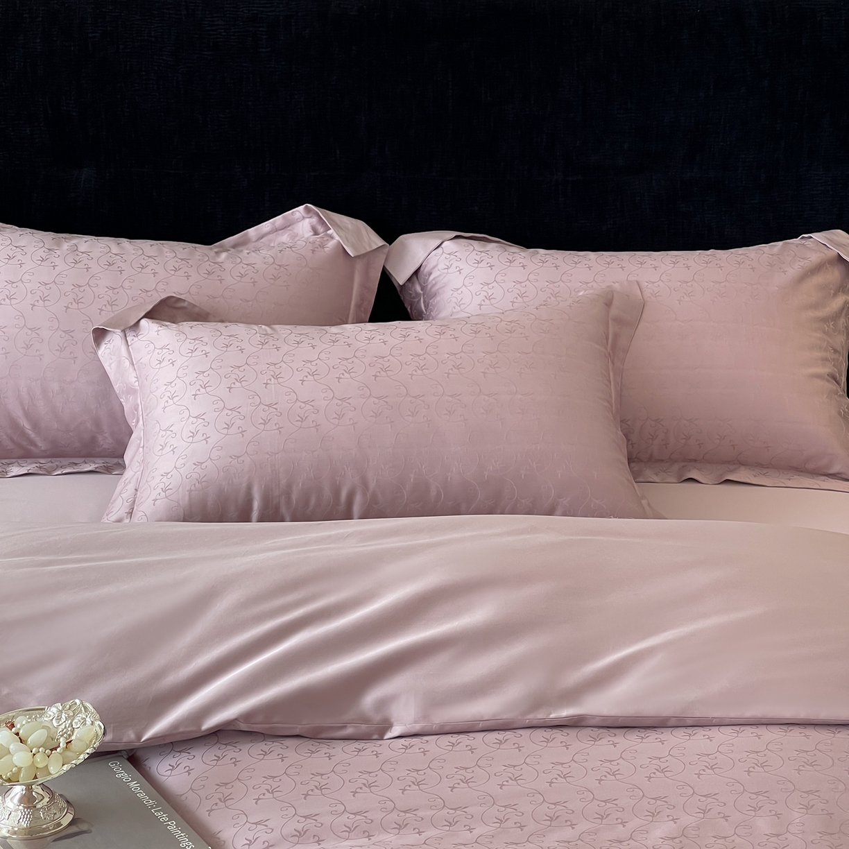 91家纺网 家纺一手货源 找家纺 栩裕纺织 2025新款长绒棉提花最新款单品四件套 克洛伊-莫奈紫