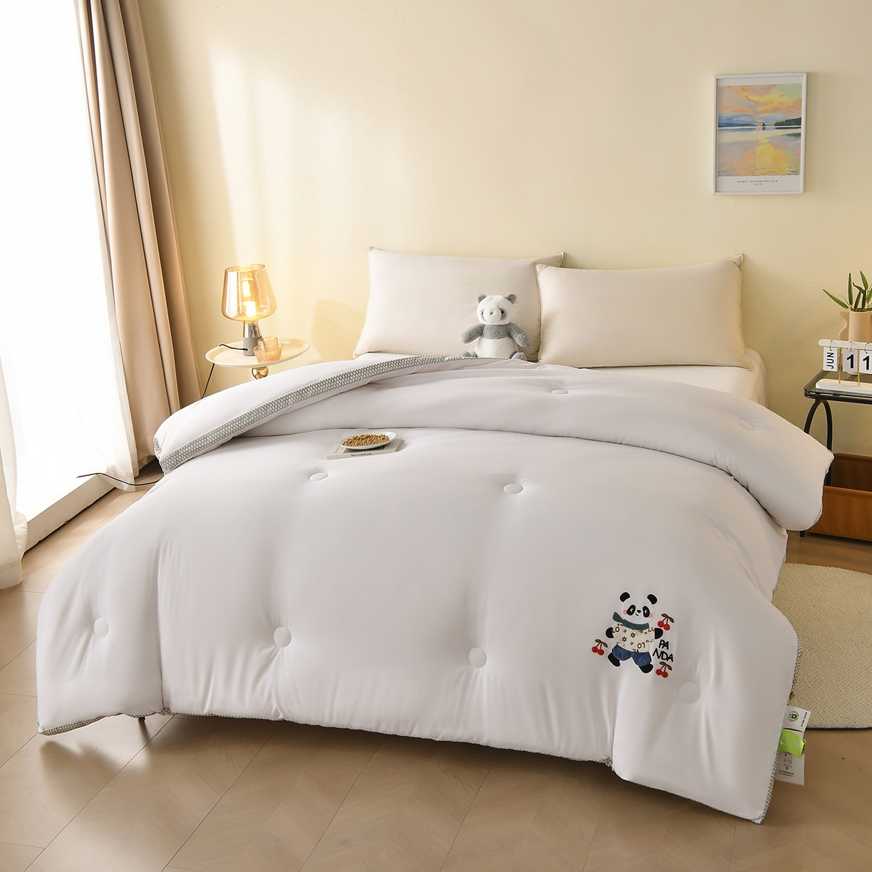 91家纺网 家纺一手货源 找家纺 瑶瑶家居 2025新款立体毛巾绣七孔被大豆纤维被被子被芯 立体极光白