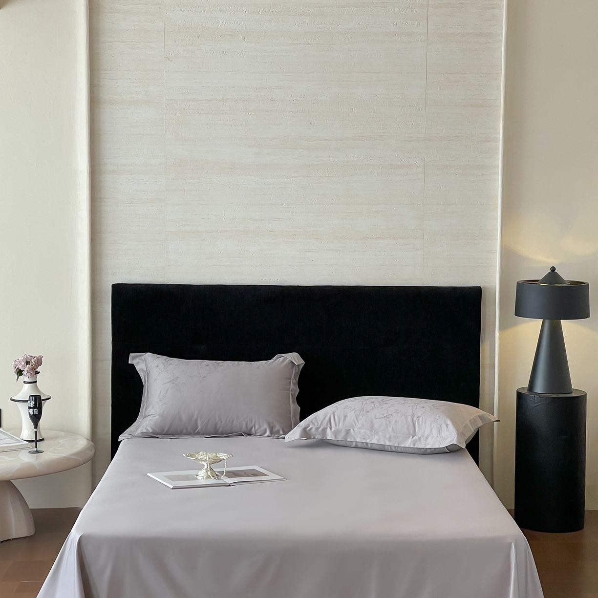 91家纺网 家纺一手货源 找家纺 栩裕纺织 2025新款长绒棉提花最新款单品四件套 陌上枝头-高级灰